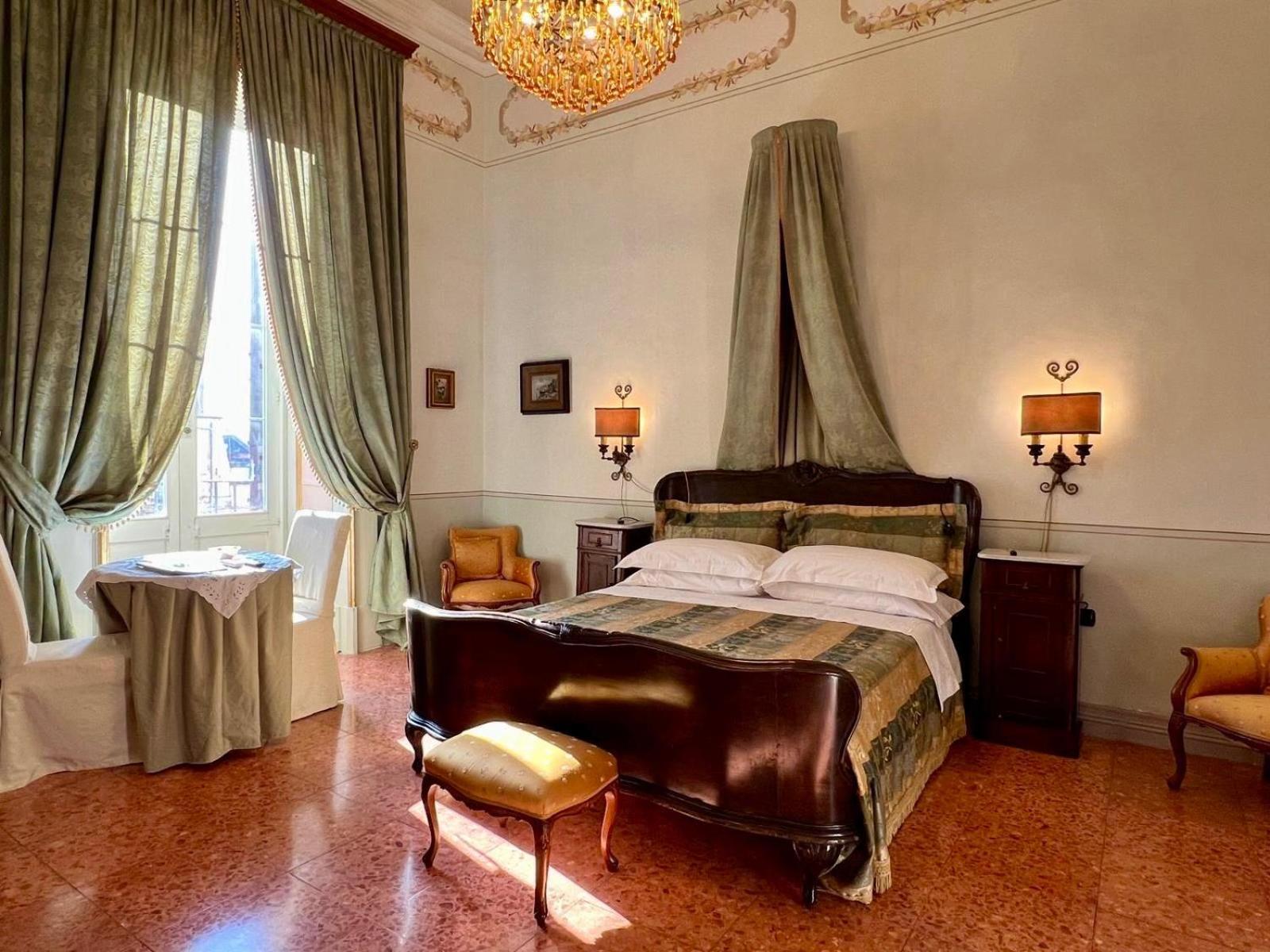Palazzo De Castro Bed and Breakfast Squinzano Eksteriør billede